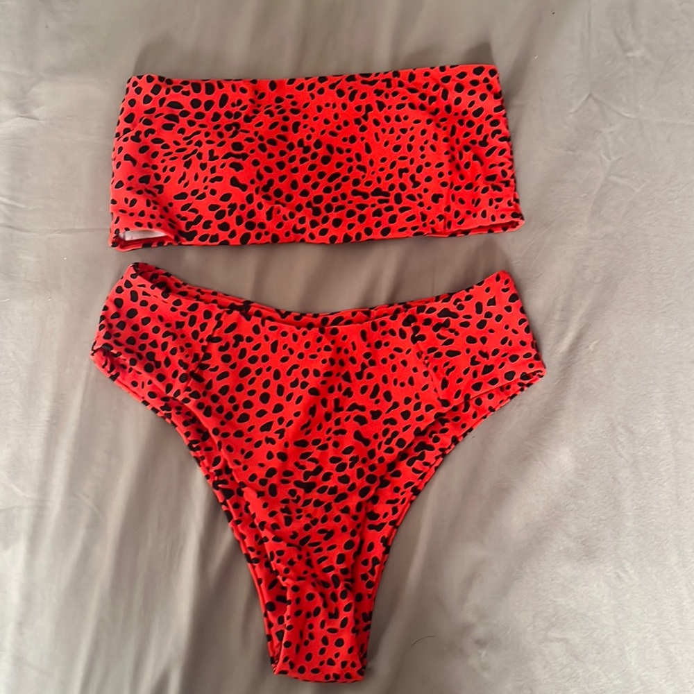 New No Tags Never Worn Red Leopard Bandeau Bikini Size M